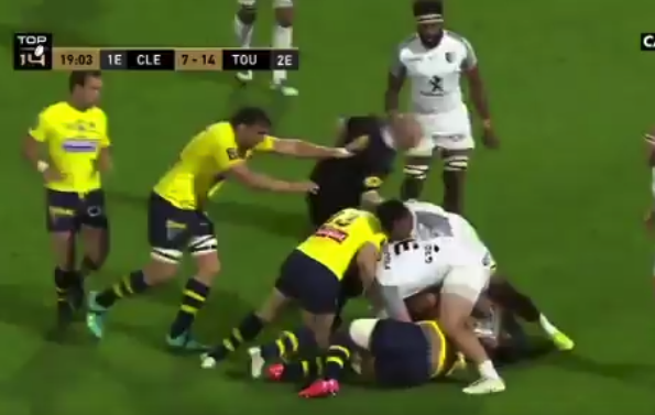 Watch: Flip pushes referee