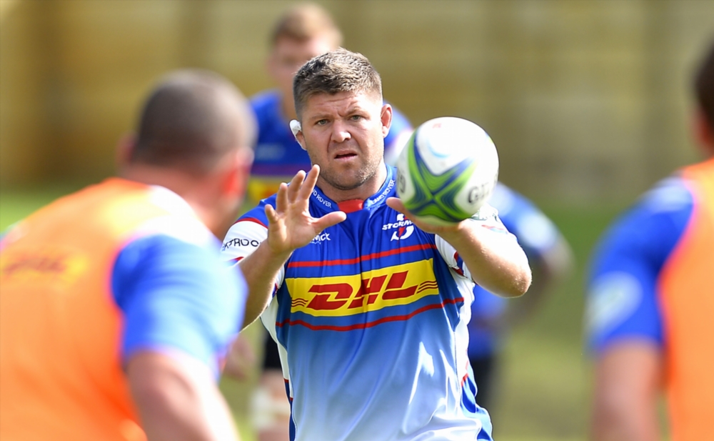 Stormers prop off to France