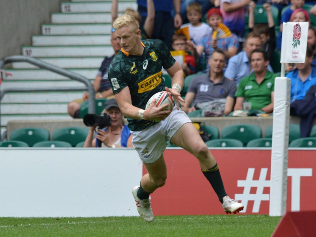 Blitzboks top pool after England win