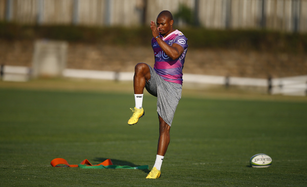 DURBAN, SOUTH AFRICA - JULY 28: Makazole Mapimpi during the Cell C Sharks training session at Jonsson Kings Park Stadium on July 28, 2020 in Durban, South Africa. (Photo by Steve Haag/Gallo Images)