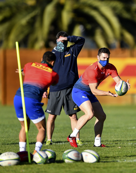 CAPE TOWN, SOUTH AFRICA - JULY 31: Tim Swiel during the DHL Stormers training session at High Performance Centre on July 31, 2020 in Cape Town, South Africa. (Photo by Ashley Vlotman/Gallo Images)