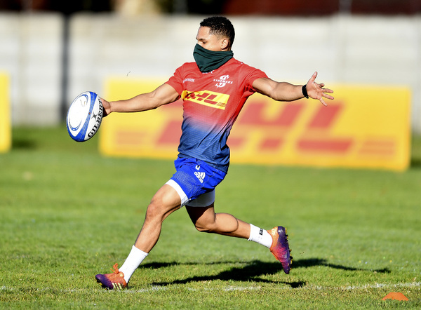 CAPE TOWN, SOUTH AFRICA - JULY 31: Herschel Jantjies during the DHL Stormers training session at High Performance Centre on July 31, 2020 in Cape Town, South Africa. (Photo by Ashley Vlotman/Gallo Images)