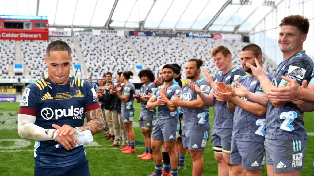 DUNEDIN, NEW ZEALAND - AUGUST 15: Aaron Smith of the Highlanders walks off after playing his 150th game following the round 10 Super Rugby Aotearoa match between the Highlanders and the Hurricanes at Forsyth Barr Stadium on August 15, 2020 in Dunedin, New Zealand. (Photo by Kai Schwoerer/Getty Images)