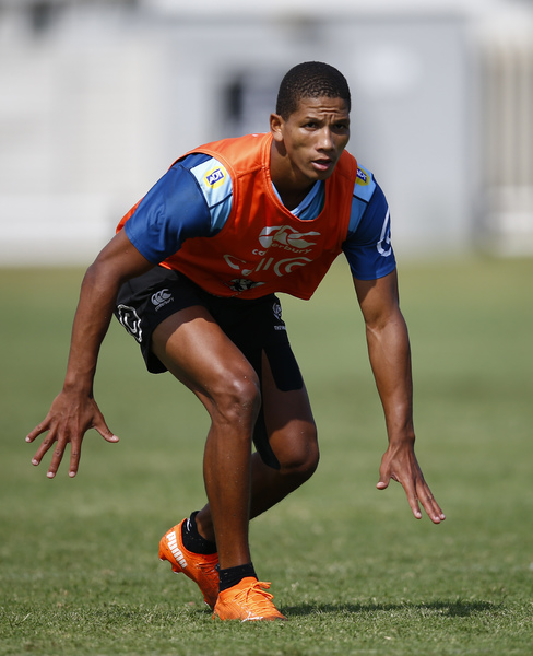 DURBAN, SOUTH AFRICA - SEPTEMBER 02: Manie Libbok of the Cell C Sharks during the Cell C Sharks training session at Jonsson Kings Park Stadium on September 02, 2020 in Durban, South Africa. (Photo by Steve Haag/Gallo Images)