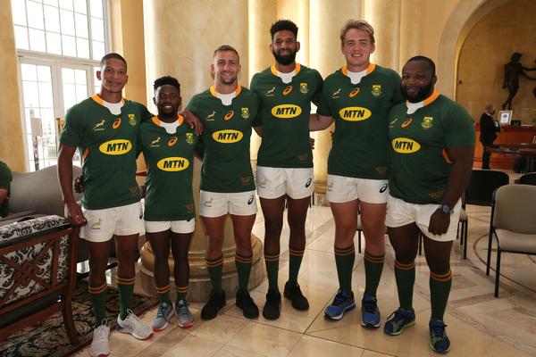 CAPE TOWN, SOUTH AFRICA - OCTOBER 02: Manie Libbok, Sanele Nohamba, Jeremy Ward, Hyron Andrews, JJ van der Mescht and Ox Nché during the Springbok Green Team Photo at Cullinan Hotel on October 02, 2020 in Cape Town, South Africa. (Photo by Shaun Roy/Gallo Images)