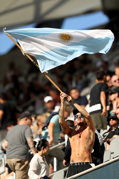 SYDNEY, AUSTRALIA - NOVEMBER 14: A Pumas fans shows his support during the 2020 Tri-Nations rugby match between the New Zealand All Blacks and the Argentina Los Pumas at Bankwest Stadium on November 14, 2020 in Sydney, Australia. (Photo by Mark Kolbe/Getty Images)