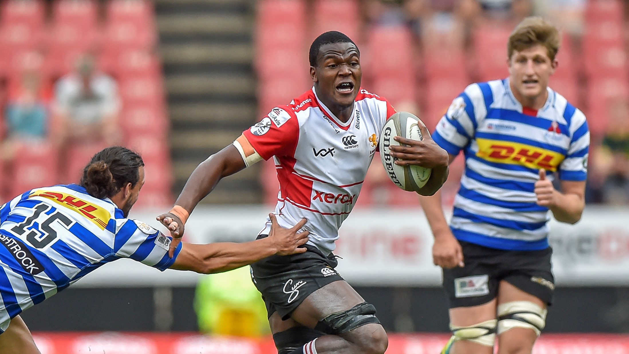 Dillyn Leyds of the DHL WP tackles Hacjivah Dayimani of the Xerox Golden Lions during the Currie Cup Rugby match between the Xerox Golden Lions and DHL Western Province on September 15, 2018 at Emirates Airline Park in Johannesburg, South Africa. @Christiaan Kotze/BackpagePix