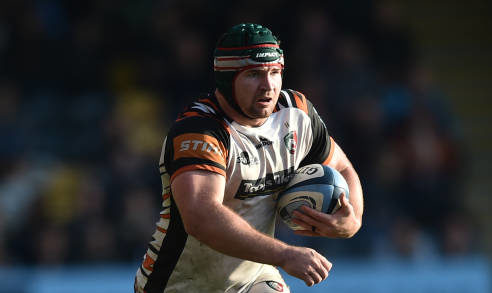 WORCESTER, ENGLAND - OCTOBER 16: Marco van Staden of Leicester Tigers runs with the ball during the Gallagher Premiership Rugby match between Worcester Warriors and Leicester Tigers at Sixways Stadium on October 16, 2021 in Worcester, England.