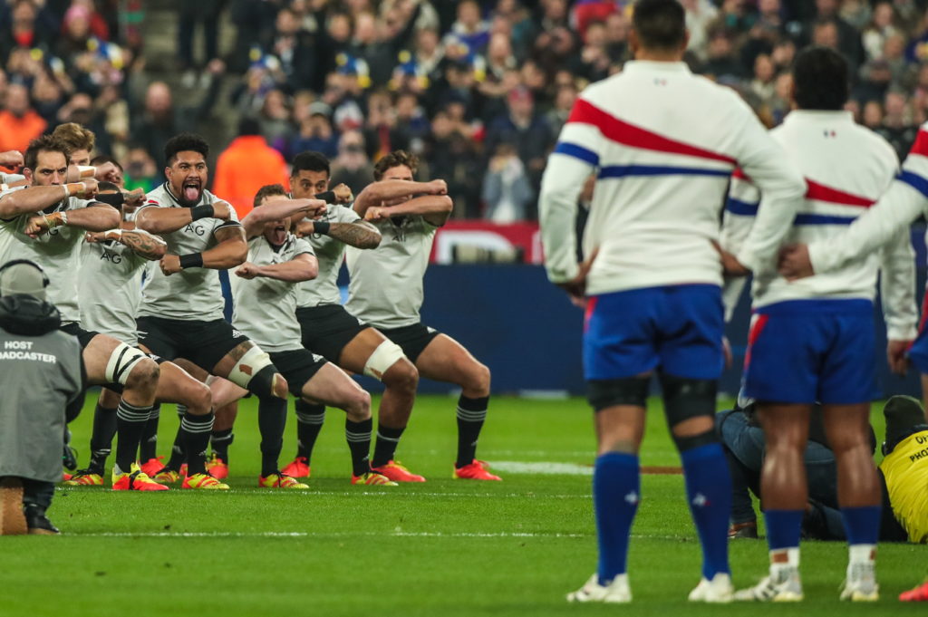 epa09594980 New Zealand players face the French team as they perform the Haka before the Rugby Union Autumn International Test match between France and New Zealand in Saint-Denis, near Paris, France, 20 November 2021.