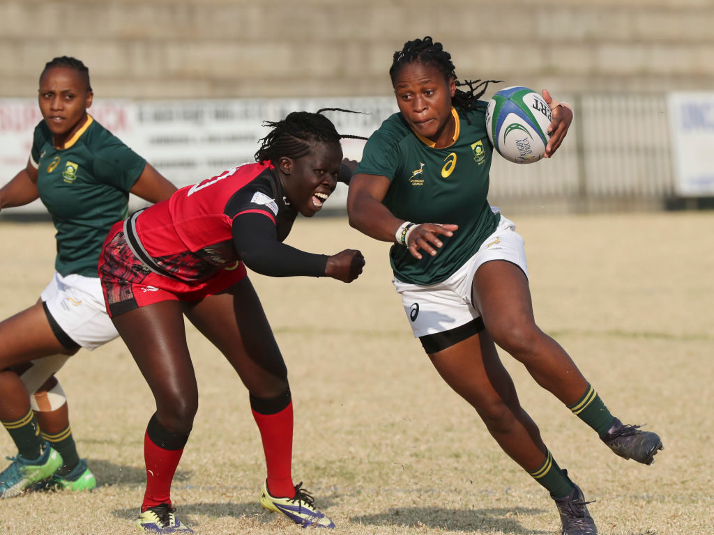 Bok Womens centre Zintle Mpupha cuts the line