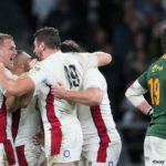 LONDON, ENGLAND - NOVEMBER 20: Players of England celebrate after winning a penalty during the Autumn Nations Series match between England and South Africa at Twickenham Stadium on November 20, 2021 in London, England. (Photo by Steve Bardens - RFU/The RFU Collection via Getty Images)