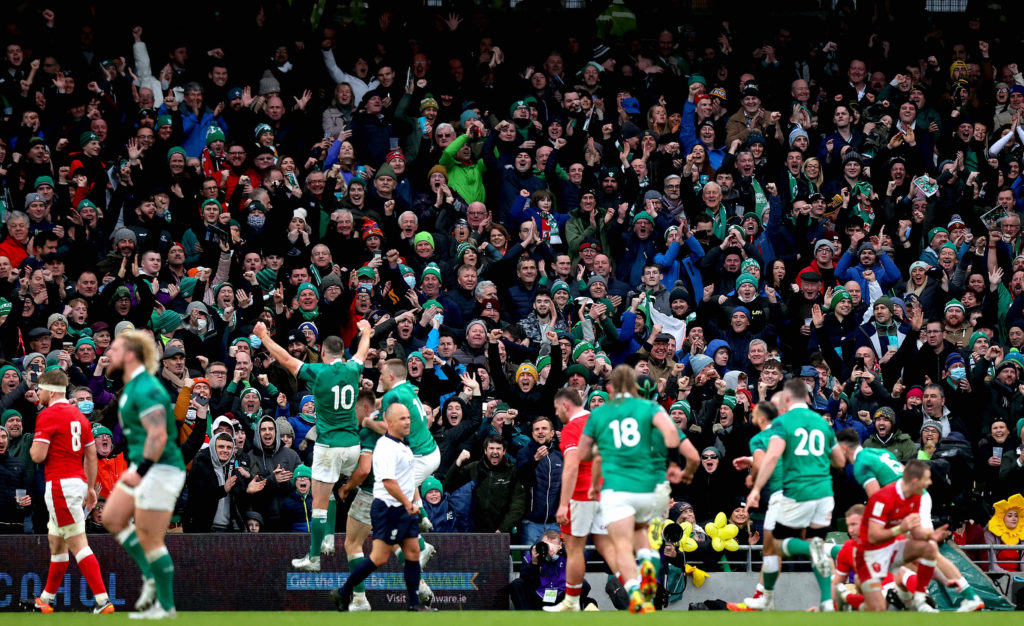 Ireland, Scotland rise in rankings, England sink