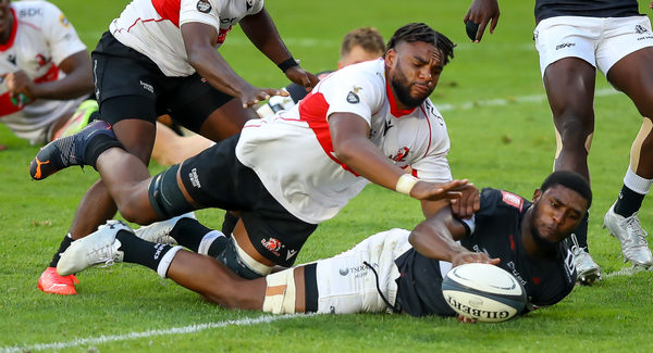 JOHANNESBURG, SOUTH AFRICA - FEBRUARY 19: Mpilo Gumede of the Cell C Sharks scores a try during the Carling Currie Cup match between Sigma Lions and Cell C Sharks at Emirates Airline Park on February 19, 2022 in Johannesburg, South Africa. (Photo by Gordon Arons/Gallo Images)