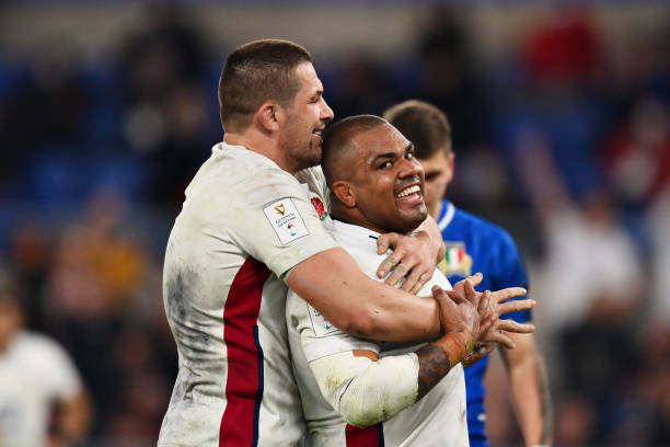 ROME, ITALY - FEBRUARY 13: Kyle Sinckler celebrates with Charlie Ewels of England after scoring their teams fifth try during the Guinness Six Nations match between Italy and England at Stadio Olimpico on February 13, 2022 in Rome, Italy.