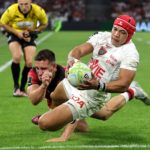 MARSEILLE, FRANCE - MAY 27: Cheslin Kolbe of Toulon goes over to score their side's second try during the EPCR Challenge Cup Final match between Lyon and RC Toulon at Stade Velodrome on May 27, 2022 in Marseille, . (Photo by David Rogers/Getty Images)
