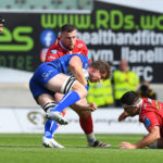 LLANELLI, WALES - MAY 21: Evan Roos of Stormers takes on Steff Thomas of Scarlets during the United Rugby Championship match between Scarlets and DHL Stormers at Parc y Scarlets on May 21, 2022 in Llanelli, Wales. (Photo by Ben Evans/Huw Evans Agency/Gallo Images)