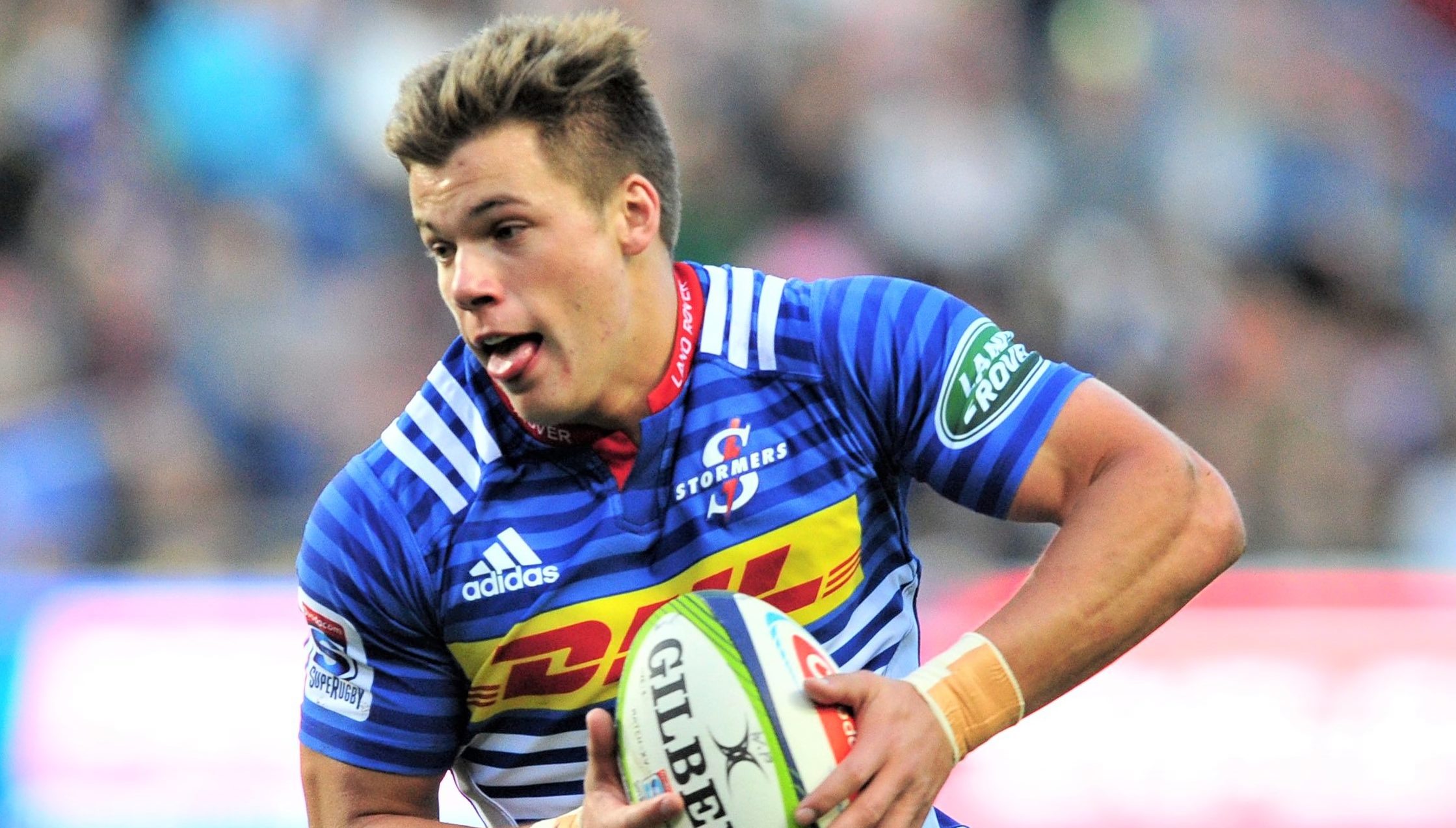 epa05428213 Huw Jones of the Stormers scores a try during the 2016 Super Rugby Union game between the Stormers and the Kings at Newlands Stadium, Cape Town, South Africa, 16 July 2016. EPA/RYAN WILKISKY