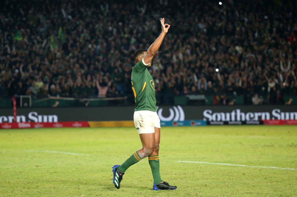 epa10048244 South Africa's Damian Willemse celebrates after kicking the winning penalty during the rugby test match between South Africa and Wales at the Loftus Stadium in Pretoria, South Africa, 02 July 2022. Wales play 3 test matches in South Africa during the tour.