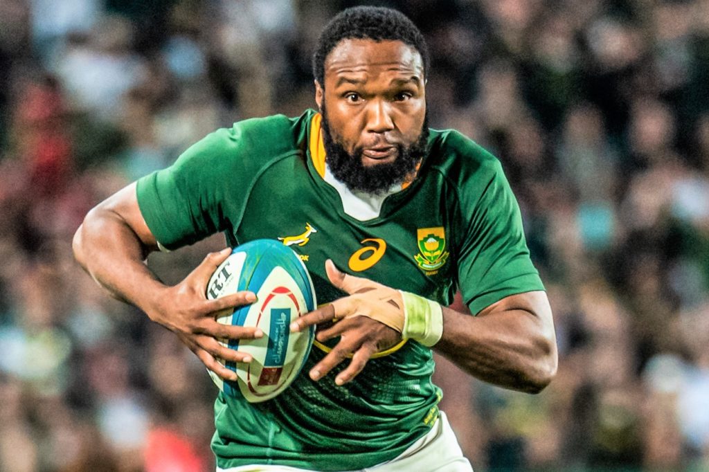 JOHANNESBURG, SOUTH AFRICA - AUGUST 13: Lukhanyo Am of the Springboks on attack during The Rugby Championship match between South Africa and New Zealand at Emirates Airline Park on August 13, 2022 in Johannesburg, South Africa. (Photo by Anton Geyser/Gallo Images)