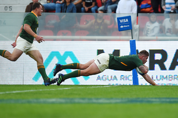 AVELLANEDA, ARGENTINA - SEPTEMBER 17: Malcolm Marx of South Africa scores a try during a Rugby Championship match between Argentina Pumas and South Africa Springboks at Estadio Libertadores de América on September 17, 2022 in Avellaneda, Argentina.