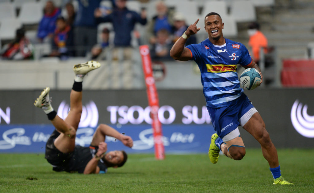 Leolin Zas of the Stormers celebrates a try during the United Rugby Championship 2021/22 game between the Stormers and Ospreys at Cape Town Stadium on 2 April 2022