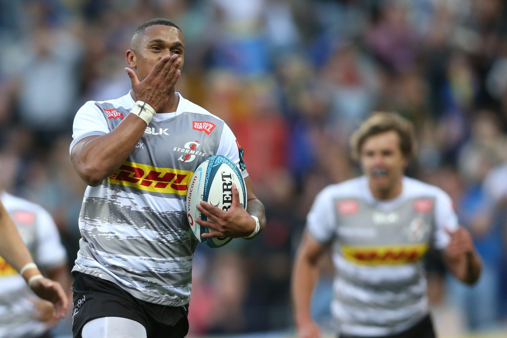 Leolin Zas scores for the Stormers