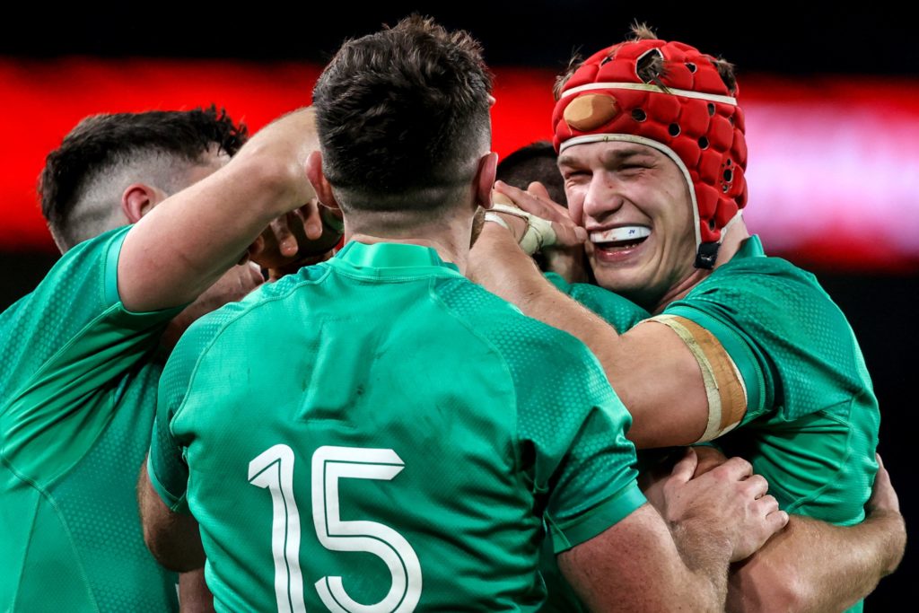 Ireland edge Wallabies for record home win