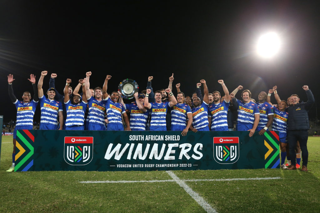 Stormers celebrate winning the 2022-23 URC South African Shield