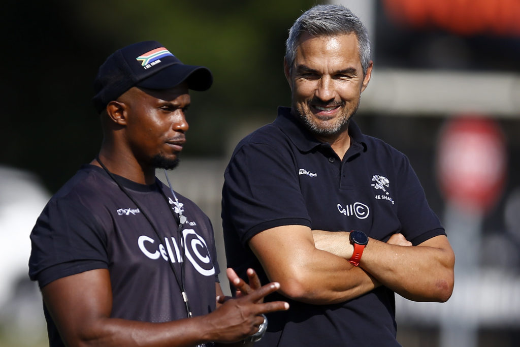 Elite coaches graduate from SA Rugby school