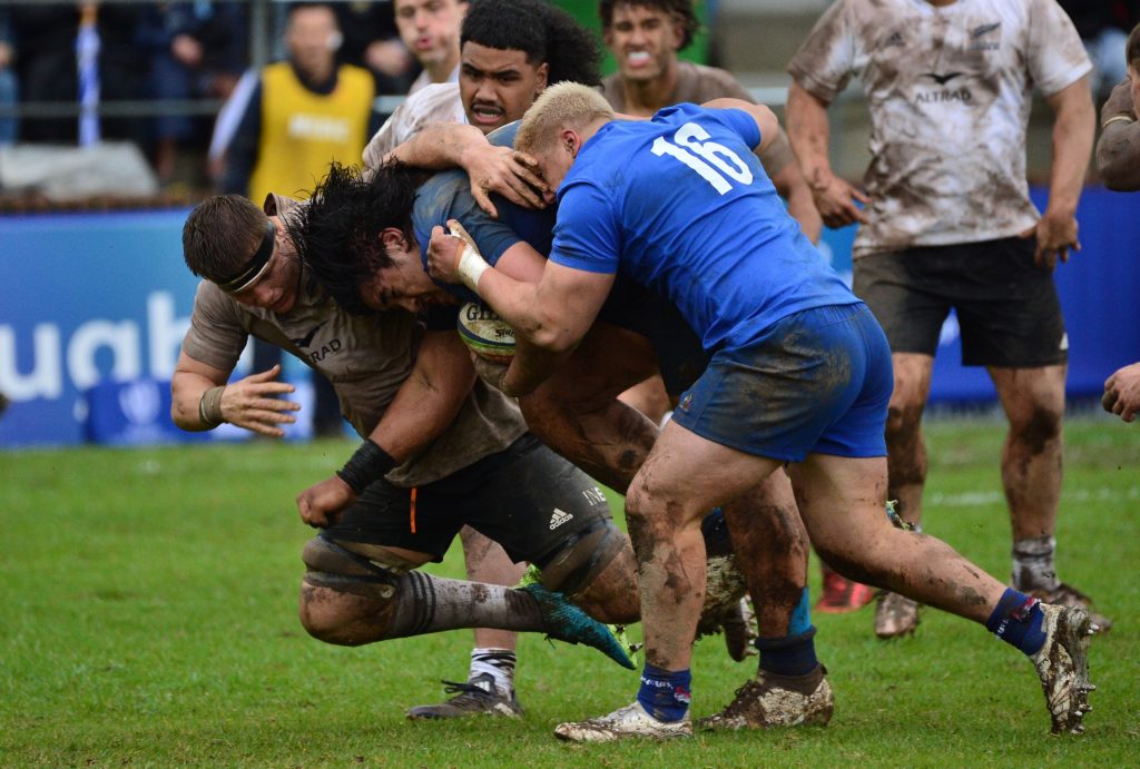 Posolo Tuilagi in action for France at the 2023 World U20 Championship
