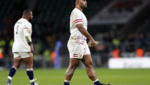 England's number 8 Billy Vunipola (C) looks on after the final whistle of the Autumn Nations Series International rugby union match between England and South Africa at Twickenham stadium, in London, on November 26, 2022. - South Africa beat England 13-27.