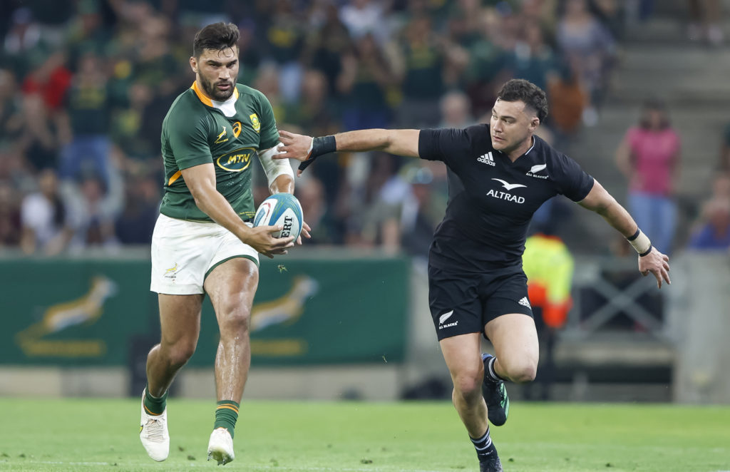 NELSPRUIT, SOUTH AFRICA - AUGUST 06: Damien de Allende of South Africa and David Havili of New Zealand during The Rugby Championship match between South Africa and New Zealand at Mbombela Stadium on August 06, 2022 in Nelspruit, South Africa.