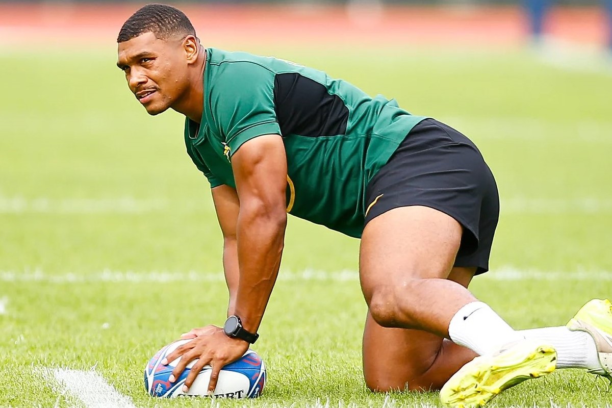 DOMONT, FRANCE - SEPTEMBER 19: Damian Willemse of South Africa during the South Africa men's national rugby team training session at Stade Omnisports des Fauvettes on September 19, 2023 in Domont, France. (Photo by Steve Haag/Gallo Images)