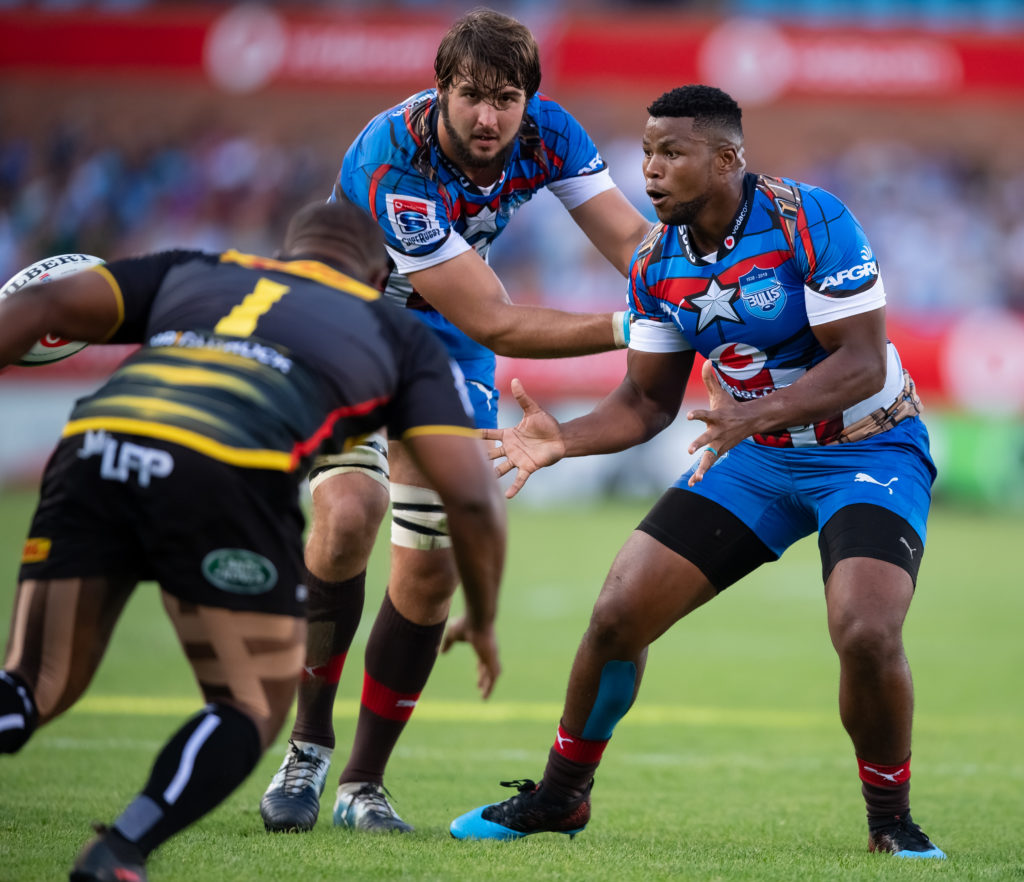 PRETORIA, SOUTH AFRICA - FEBRUARY 16: Lizo Gqoboka of the Vodacom Bulls during the Super Rugby match between Vodacom Bulls and DHL Stormers at Loftus Versfeld on February 16, 2019 in Pretoria, South Africa.