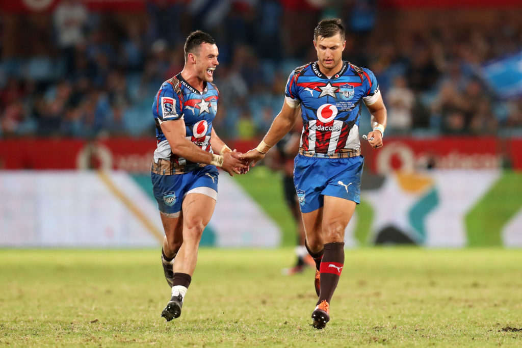 Handre Pollard (r) celebrates with Jesse Kriel of the Bulls (r) during the 2019 Super Rugby match between Bulls and Sharks at the Loftus Versveld Stadium, Pretoria on the 09 March 2019 ©Muzi Ntombela/BackpagePix