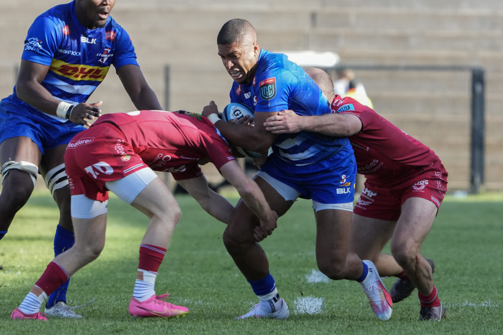 Ben Loader of Stormers (C) in action during the United Rugby Championship 2023/24 game between the Stormers and Scarlets at Danie Craven Stadium in Stellenbosch on 28 October 2023 ©Nic Bothma/BackpagePix