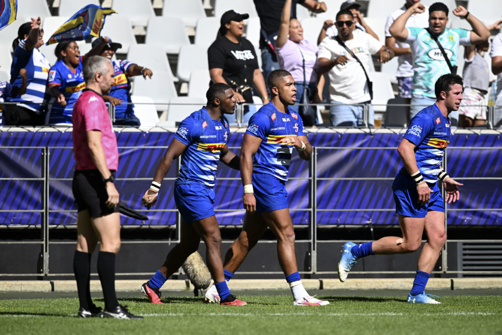 Stormers players celebrate a try scored by Ben Loader during Investec Champions Cup 2023/24 game between the Stormers and La Rochelle at Cape Town Stadium on 16 December 2023 ©Ryan Wilkisky/BackpagePix