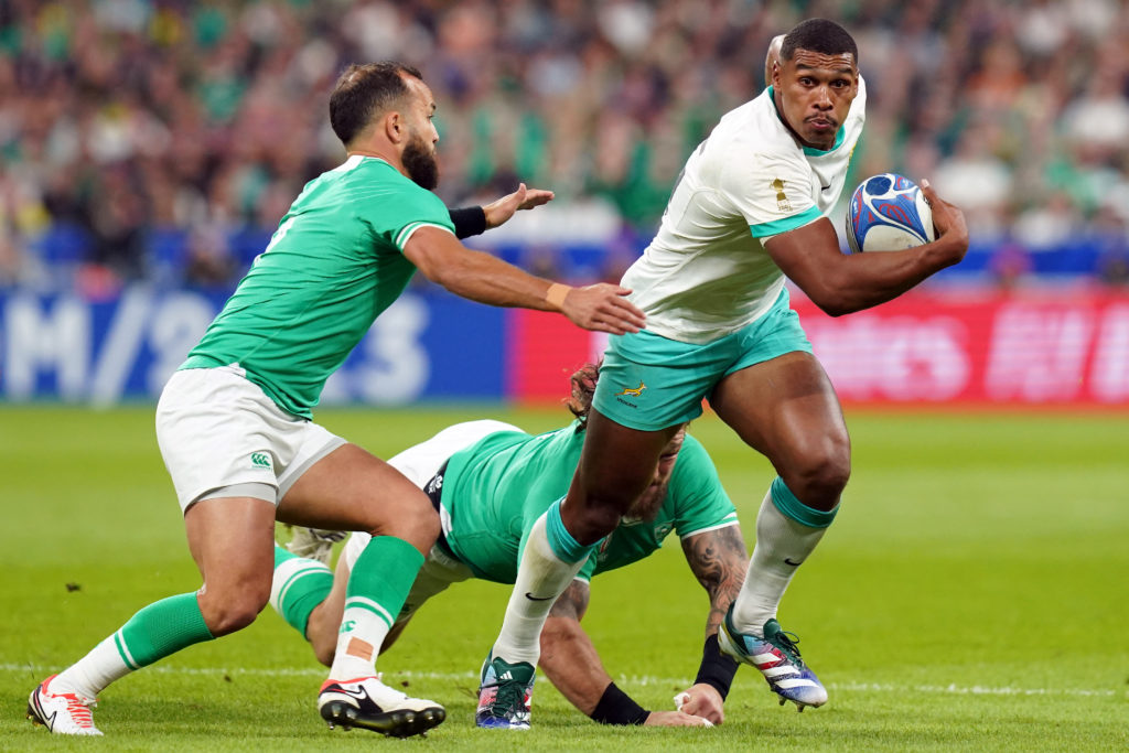 Photo: Gareth Fuller/PA/BackpagePix South Africa's Damian Willemse (right) is tackled by Ireland's Jamison Gibson-Park during the Rugby World Cup 2023, Pool B match at the Stade de France in Paris, France. Picture date: Saturday September 23, 2023.