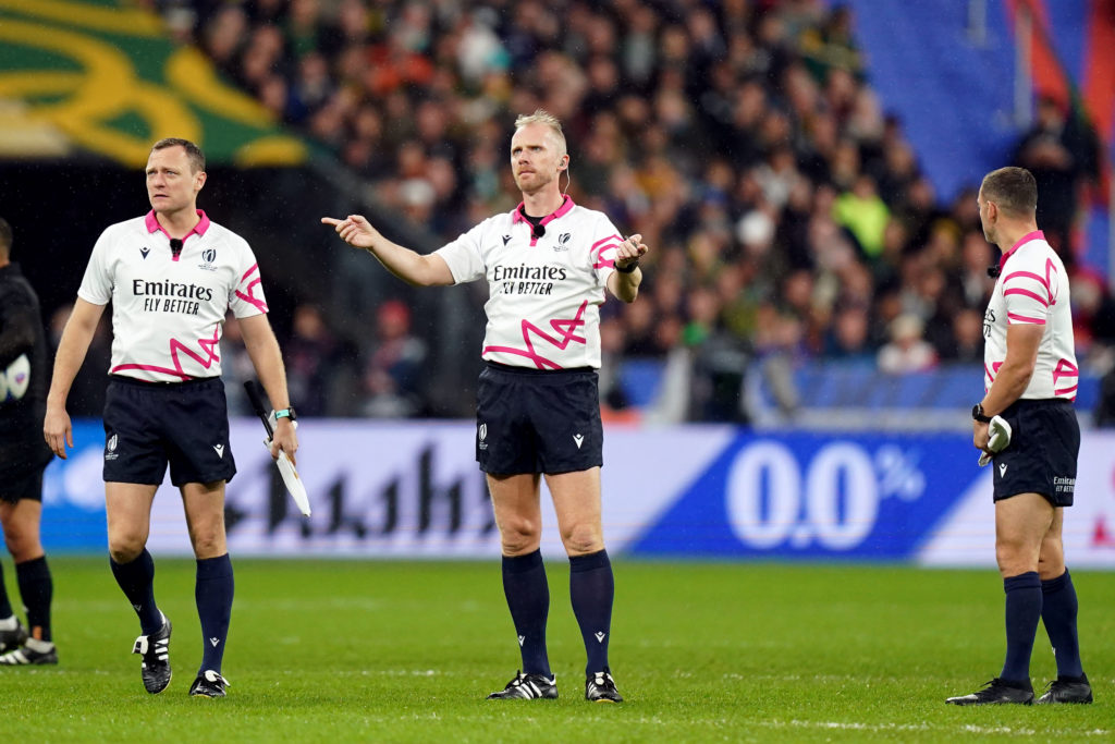 Photo: Mike Egerton/PA/BackpagePix Referee Wayne Barnes (centre) during the Rugby World Cup 2023 final match at the Stade de France in Paris, France. Picture date: Saturday October 28, 2023.