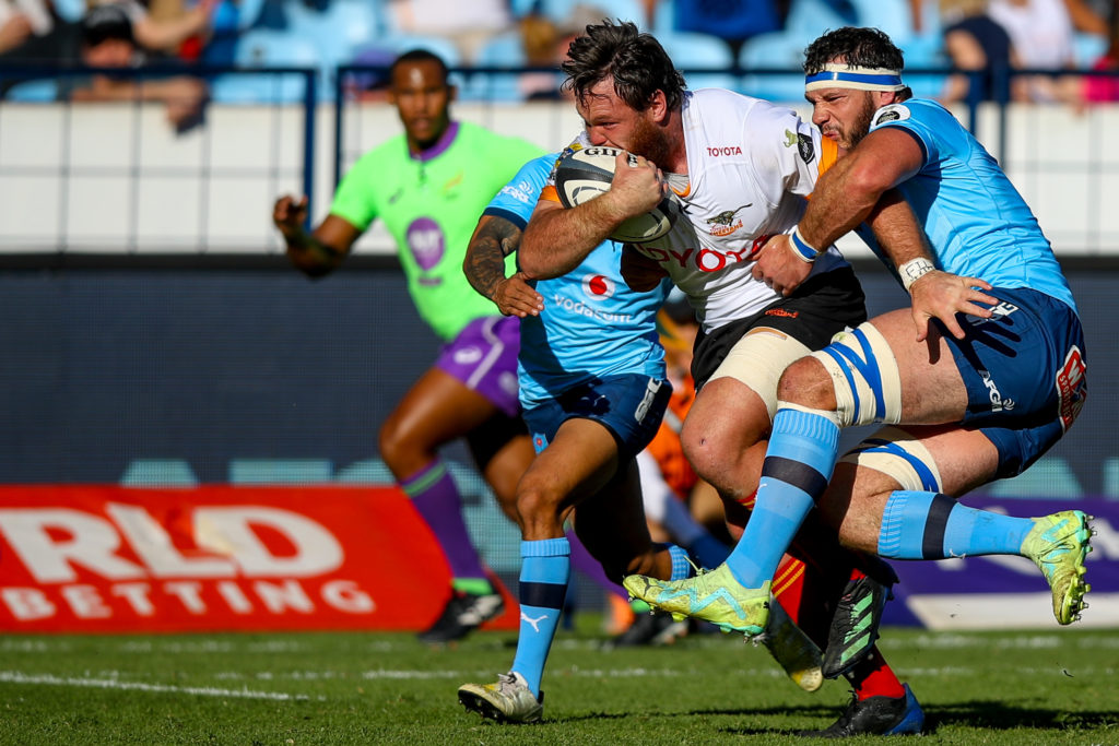 PRETORIA, SOUTH AFRICA - JUNE 10: Marcell Coetzee (c) of the Vodacom Blue Bulls tries to stop Marnus van der Merwe of the Free State Cheetahs during the Currie Cup, Premier Division match between Vodacom Bulls and Toyota Cheetahs at Loftus Versfeld on June 10, 2023 in Pretoria, South Africa. (Photo by Gordon Arons/Gallo Images)