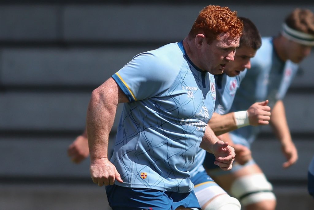 Steven Kitshoff training with Ulster