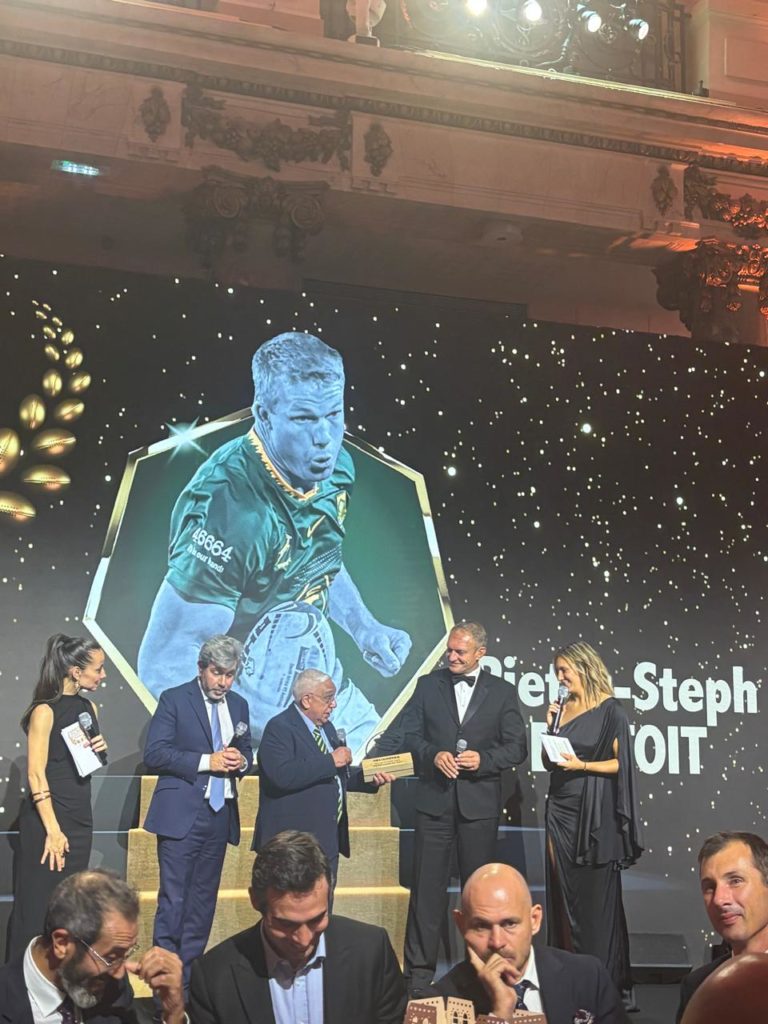 Midi Olympique f Pieter Steph du Toit